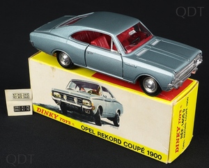 French dinky toys 1405d opel rekord coupe 1900 dd244 front