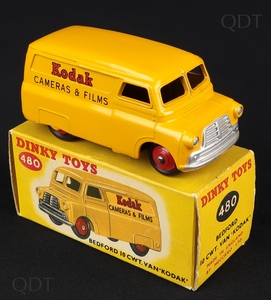 DINKY TOYS DeAgostini  1:43 MIB DIECAST MODEL CAR 480 Bedford 10 cwt Van Kodak 