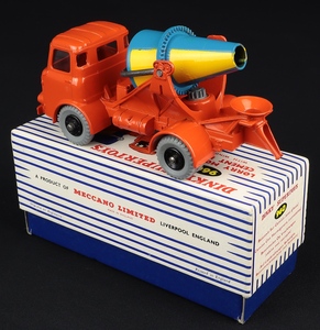 Dinky supertoys 960 lorry mounted concrete mixer dd433 back