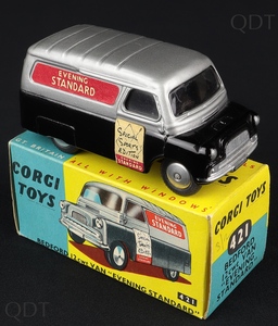 Corgi 421 bedford 12cwt van evening standard  cc788 front