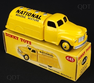 Dinky toys 443 national benzole tanker cc796 front