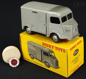 French dinky toys 25c citroen 1200kg van dd565 front