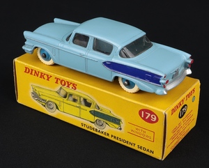 Dinky toys 179 studebaker president sedan dd615 back