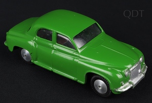 Corgi  toys 204m rover 90 saloon dd733 front