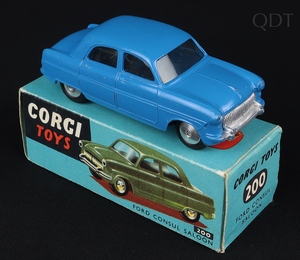 Corgi toys 200 ford consul saloon blue dd734 front