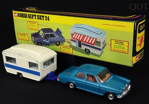 Corgi toys gift set 24 mercedes 240d caravan dd754 front