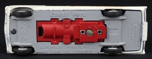 Corgi toys 437 superior ambulance dd774 base