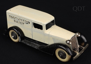Tootsietoy graham dairy truck dd924 front