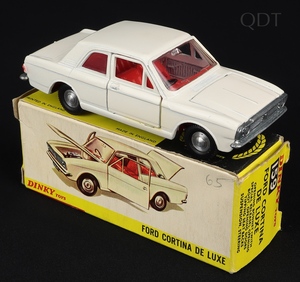 Dinky toys 159 ford cortina de luxe dd976 front