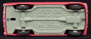Spot on models 100 ford zodiac dd977 base