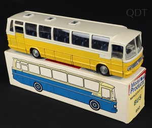 Tekno model products kirk 950 mercedes bus ee136 front