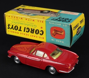 Corgi toys 228 volvo p1800 ee142 back