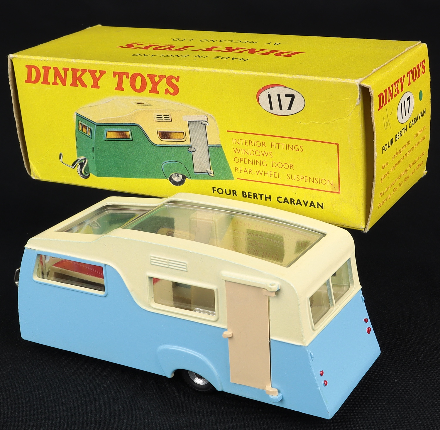 Dinky Toys 117 Four Berth Caravan - QDT