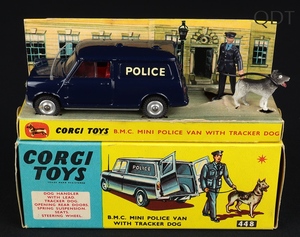 Corgi toys 448 bmc mini police van tracker dog ee458 front