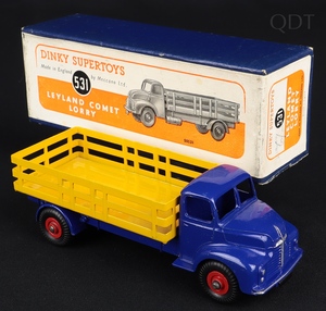 Dinky supertoys 531 leyland comet lorry ee466 front