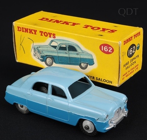 Dinky toys 162 ford zephyr saloon ee469 front