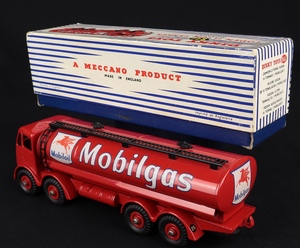 Dinky toys 941 mobilgas tanker ee471 back