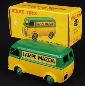 Dinky toys 25b peugeot van lampe mazda ee482 back