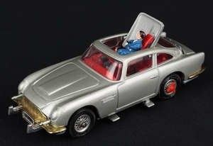 Corgi toys 270 james bond's aston martin db5 er506 ejector