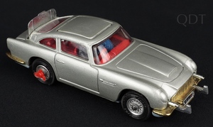 Corgi toys 270 james bond's aston martin db5 er506 front