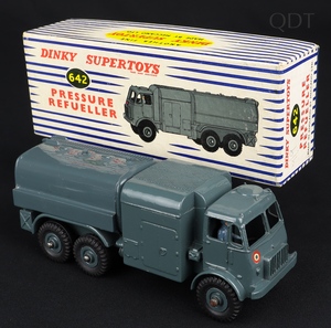 Dinky supertoys 642 pressure refueller ee561 front