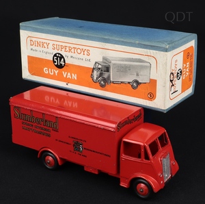 Dinky supertoys 514 guy van slumberland ee562 front