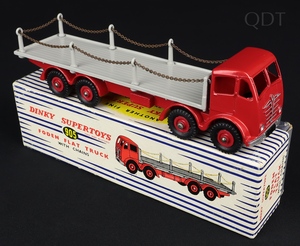 Dinky supertoys 905 chain foden ee588 front