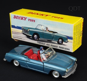 French dinky toys cabriolet 404 peugeot pininfarina ee672a front