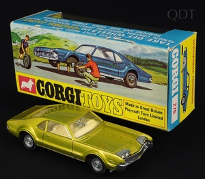 Corgi toys 276 oldsmobile toronado ee705 front