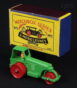 Matchbox models no. 1b aveling barford diesel roller ee708 front