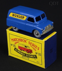 Matchbox models 25a dunlop bedford van ee709 front
