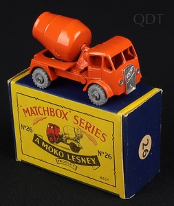 Matchbox models 26a erf cement mixer lorry ee710 front