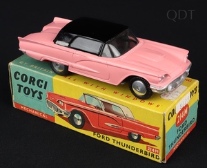 Corgi toys 214m ford thunderbird ee724 front