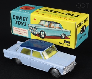 Corgi toys 217 fiat 1800 ee753 front