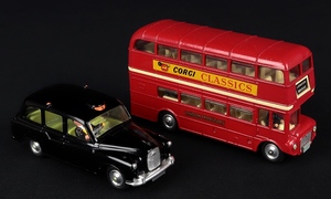 Corgi toys gift set 35 london passenger transport set ee789 car bus
