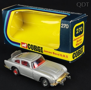 Corgi toys 270 james bond aston martin ee893 front