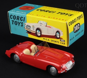 Corgi toys 302 mga sports car ee900 front