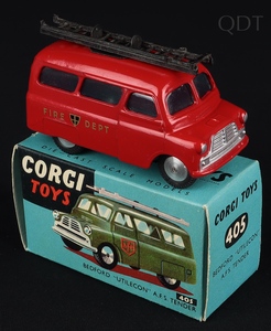 Corgi toys 405 bedford utilecon tender fire dept ee898 front