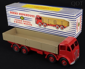 Dinky toys 901 foden diesel 8 wheel wagon ee908 front