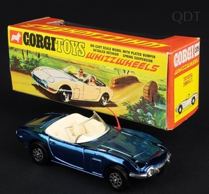 Corgi toys 375 toyota 2000 gt ee921 front