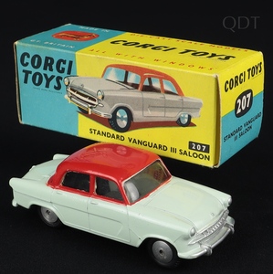 Corgi toys 207 standard vanguard iii saloon ee983 front