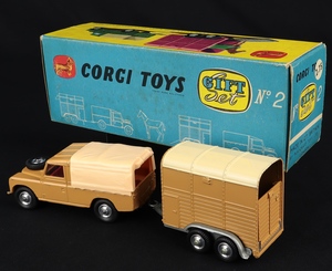 Corgi gift set 2 landrover rice's pony trailer ff3 back