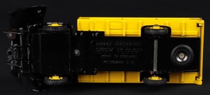 Dinky toys 958 snow plough ff19 base