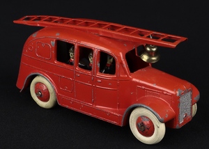 Dinky toys 25k streamline fire engine ff112 front