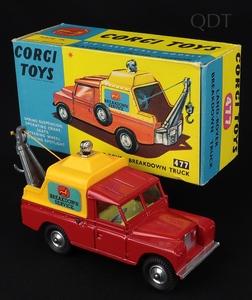 Corgi toys 477 landrover breakdown truck ff167 front