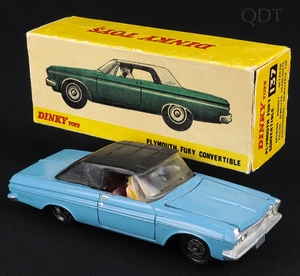 Indian dinky toys 137 plymouth fury convertible ff236 front