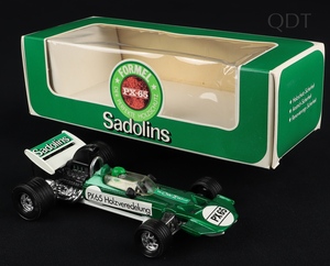Corgi toys sadolins team surtees ts9 f1 racer ff262 front