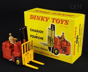 French dinky toys 597 coventry climax ff308 front