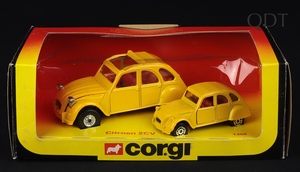 Corgi toys 1358 citroen 2cv james bond little large ff324 front