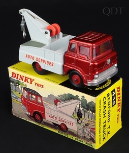 Dinky toys 434 bedford tk crash truck front